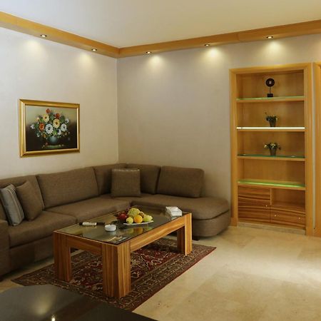 ביירות Imperial Suites Hotel מראה חיצוני תמונה